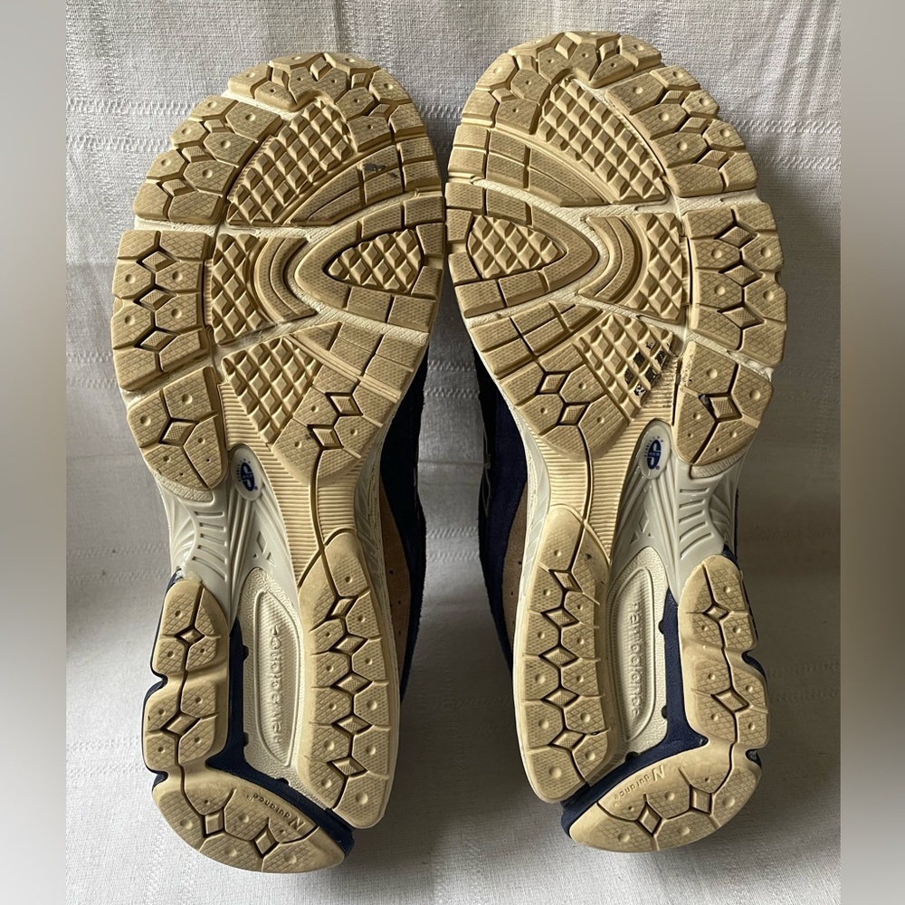 New Balance 2002r Night Tide Blue Cream White Sneakers Men's Size 10.5 M2002RG - Picture 5 of 9